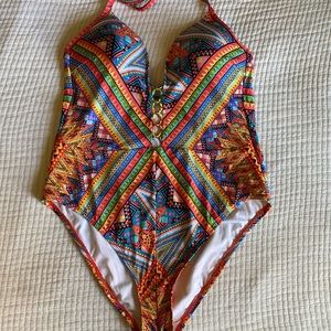 Kenneth Cole size large one piece swimsuit